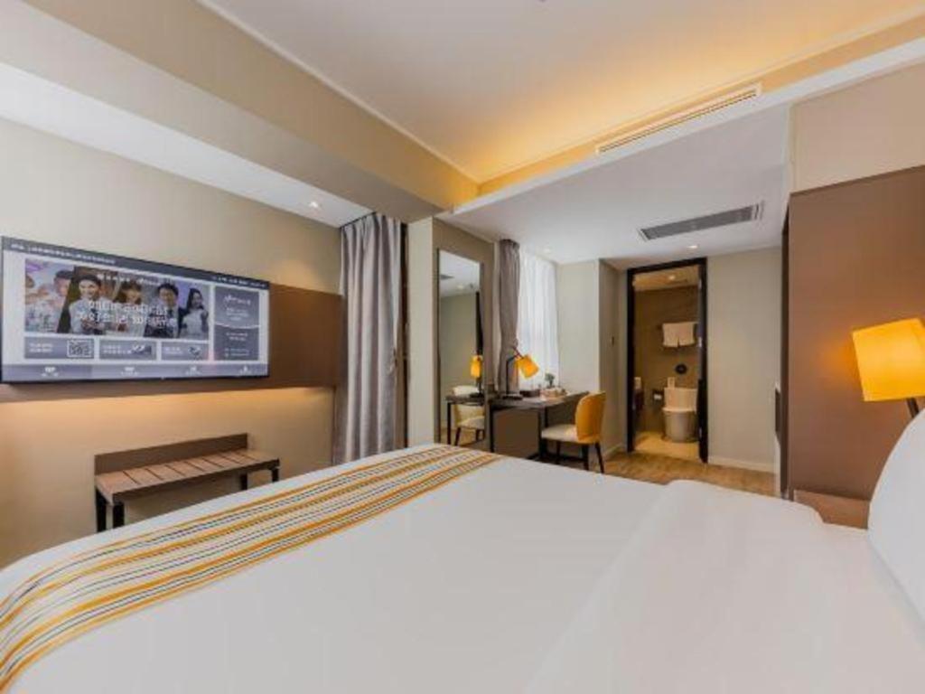 Home Inn Plus Shanghai New International Expo Center Yushan Road Yuanshen Sports Eksteriør bilde