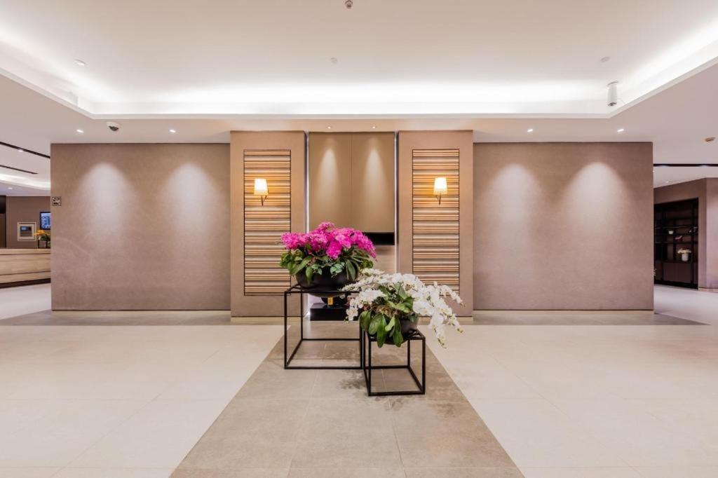 Home Inn Plus Shanghai New International Expo Center Yushan Road Yuanshen Sports Eksteriør bilde