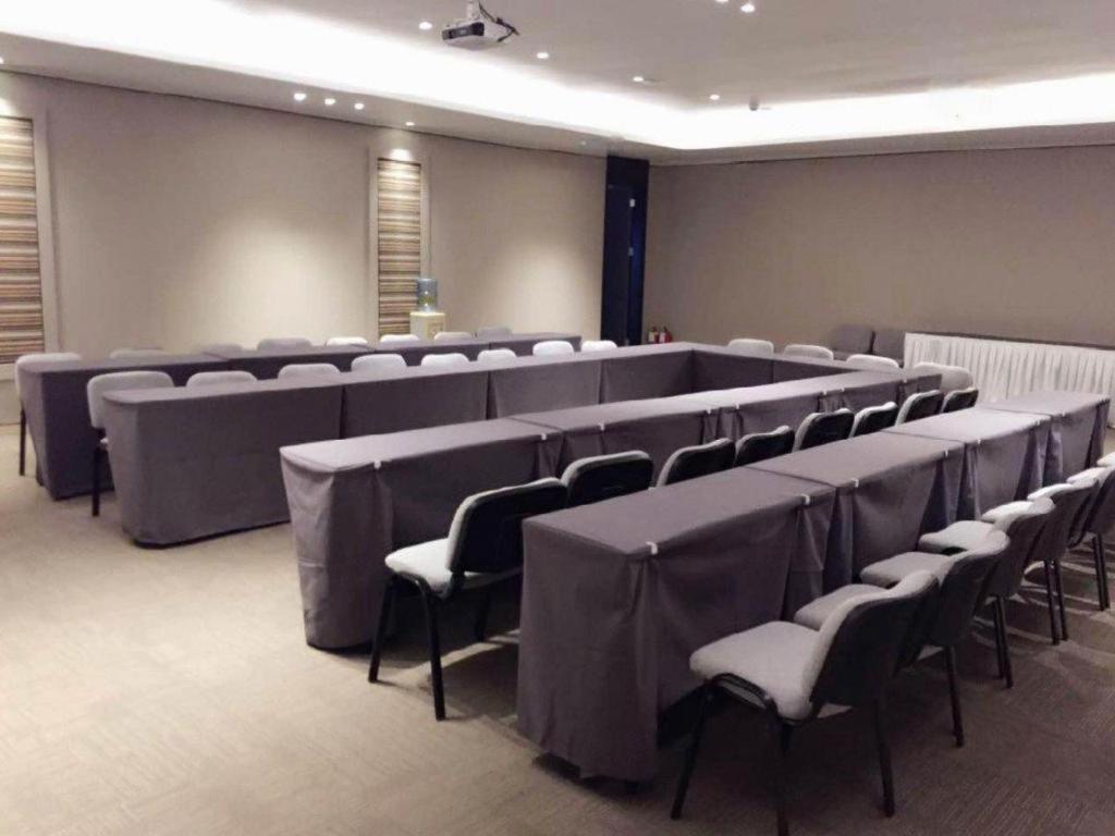 Home Inn Plus Shanghai New International Expo Center Yushan Road Yuanshen Sports Eksteriør bilde